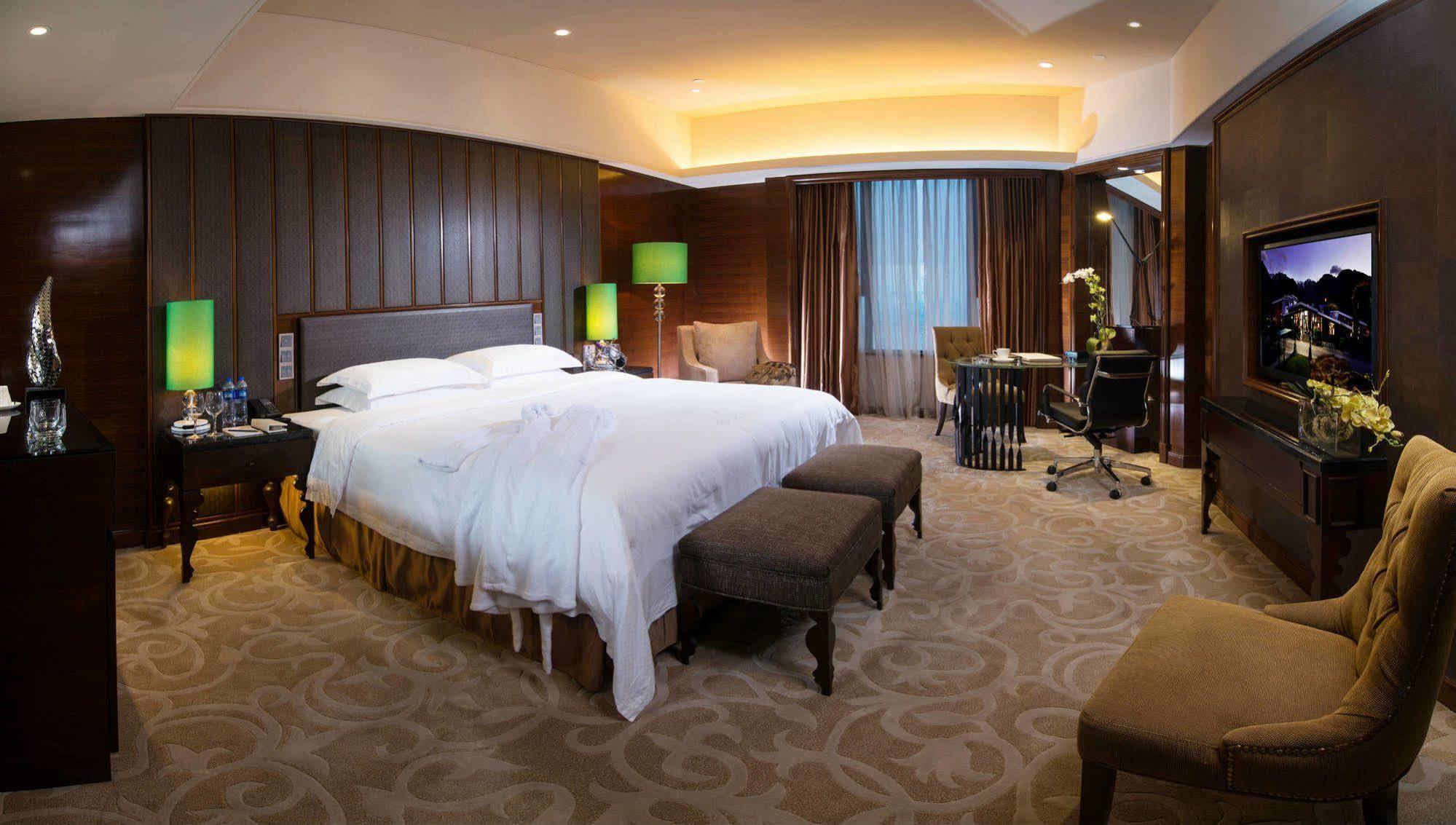 Malachite Hotel Dongguan Dongguan  Buitenkant foto