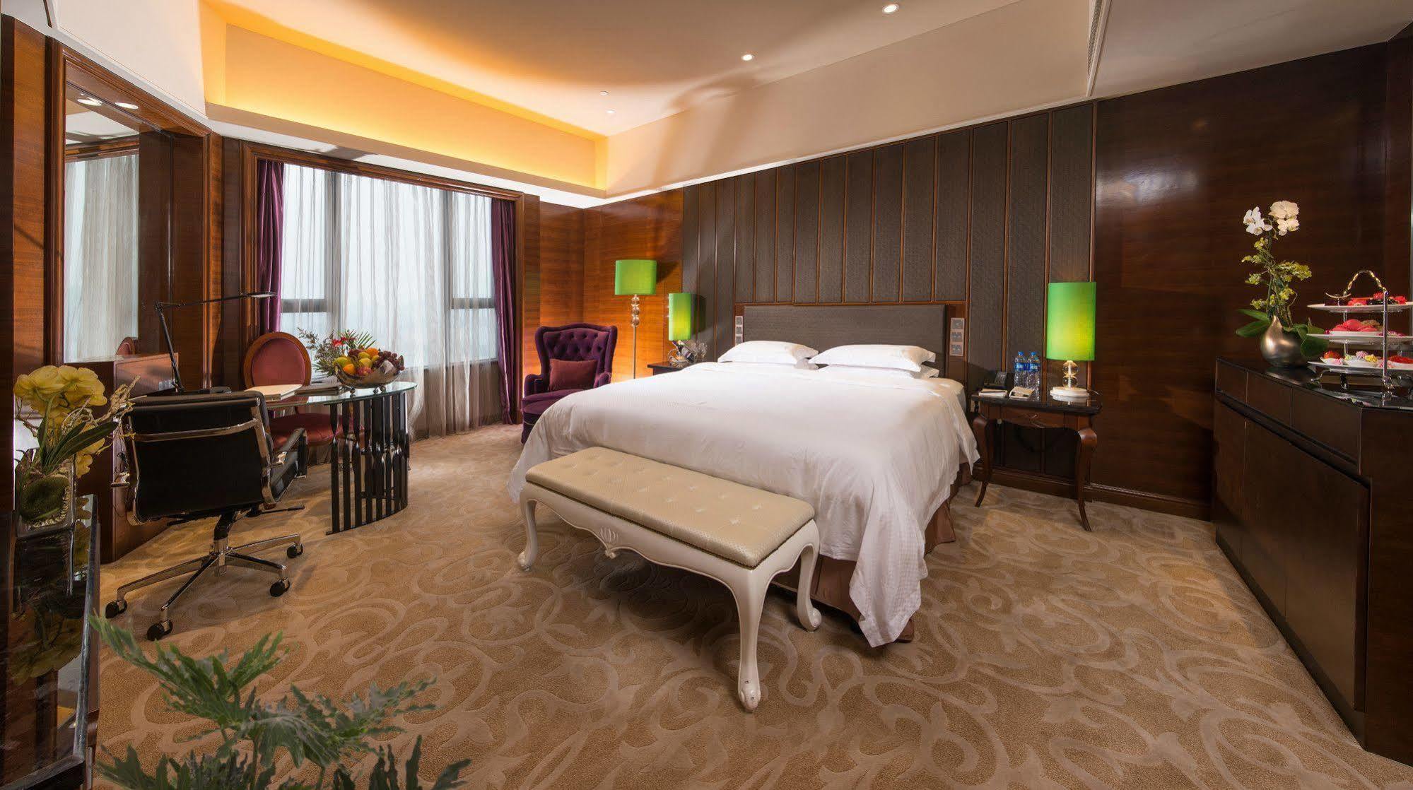 Malachite Hotel Dongguan Dongguan  Buitenkant foto